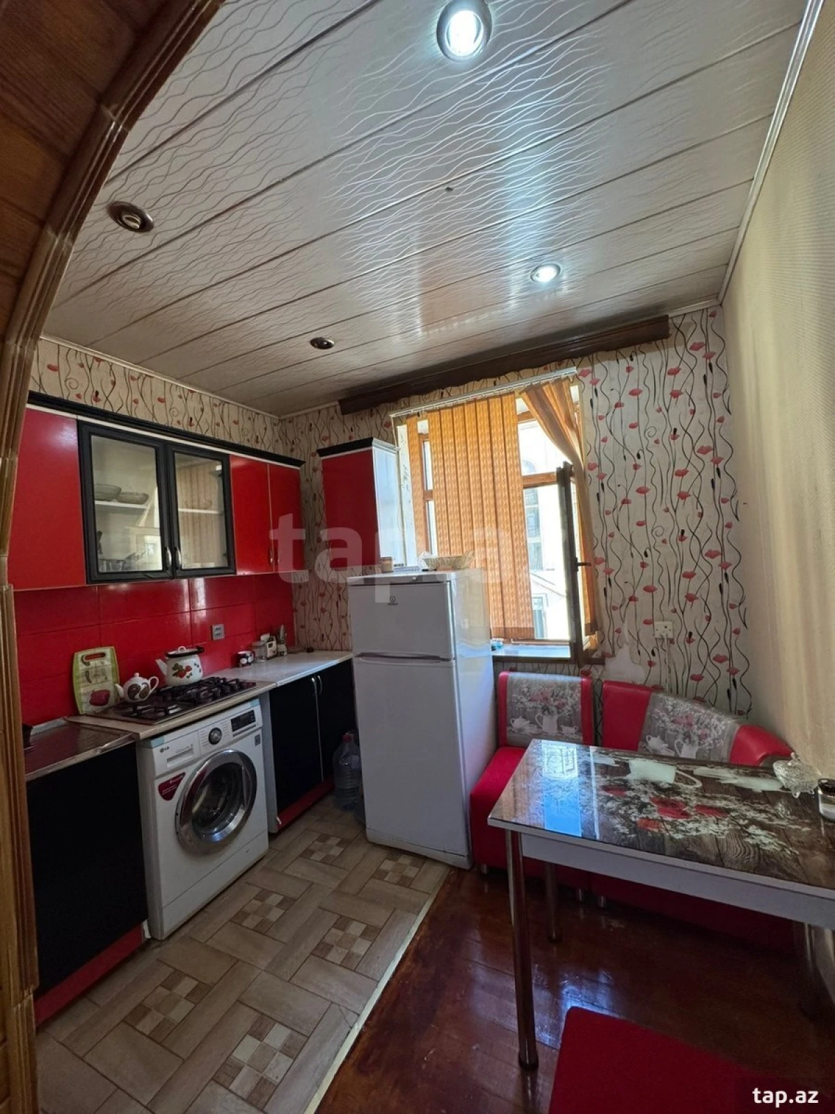 Kirayə verilir 1 otaqlı yeni tikili 38 m²