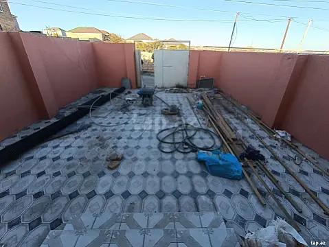 Satılır 3 otaqlı həyət evi