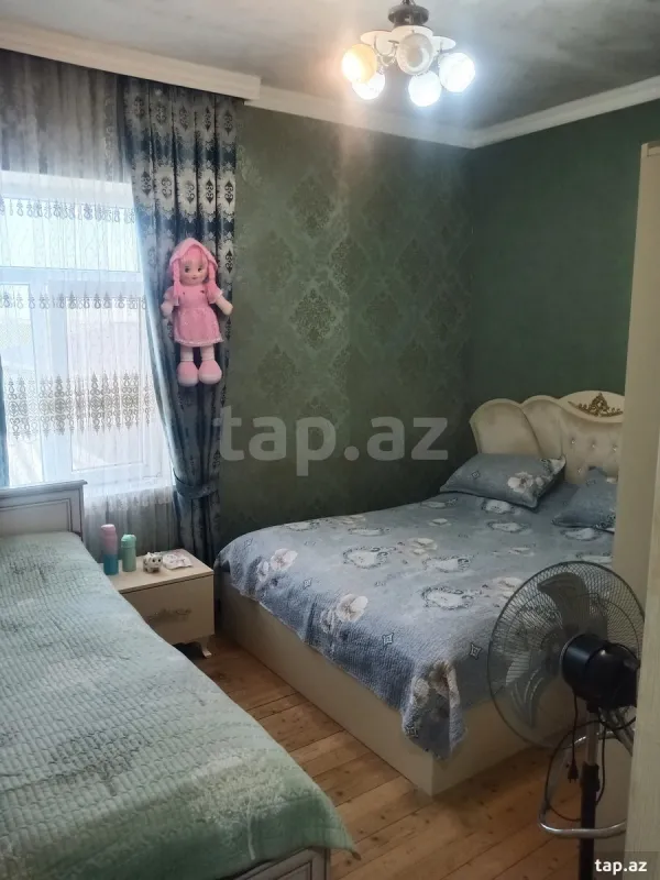 Satılır 7 otaqlı həyət evi