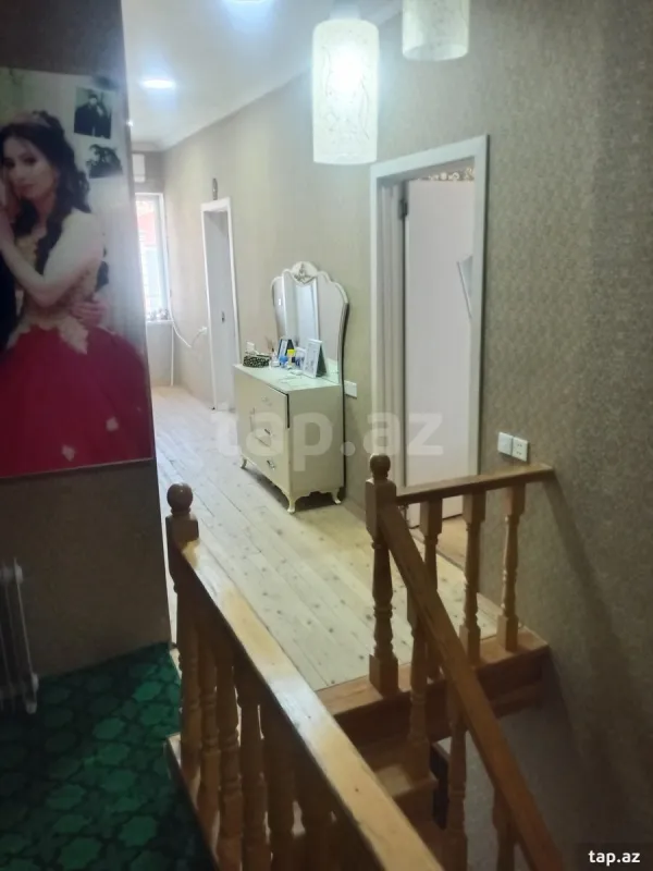 Satılır 7 otaqlı həyət evi