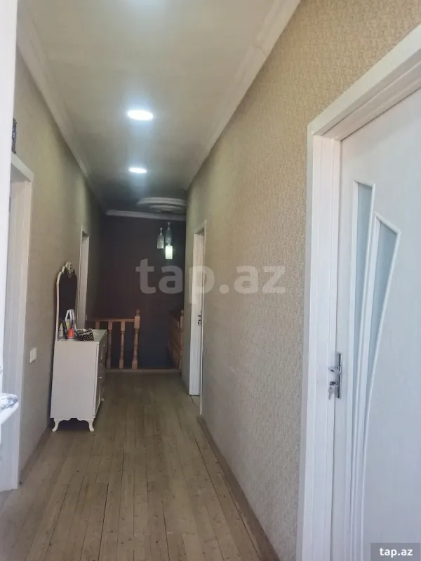 Satılır 7 otaqlı həyət evi