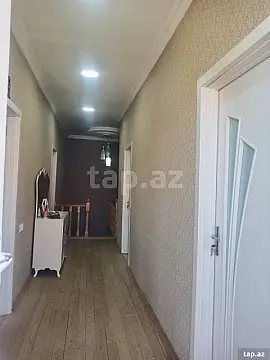 Satılır 7 otaqlı həyət evi