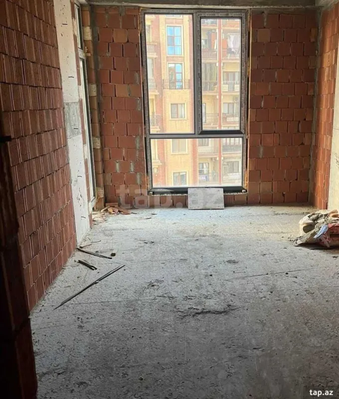 Satılır 2 otaqlı yeni tikili 84 m²
