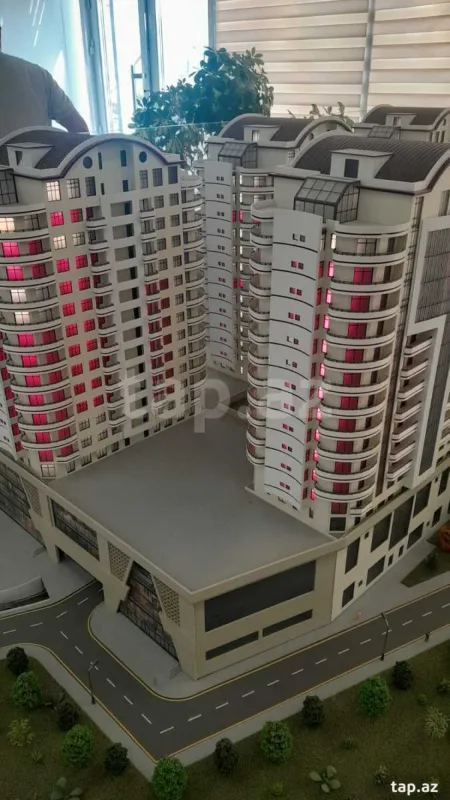 Satılır 2 otaqlı yeni tikili 84 m²