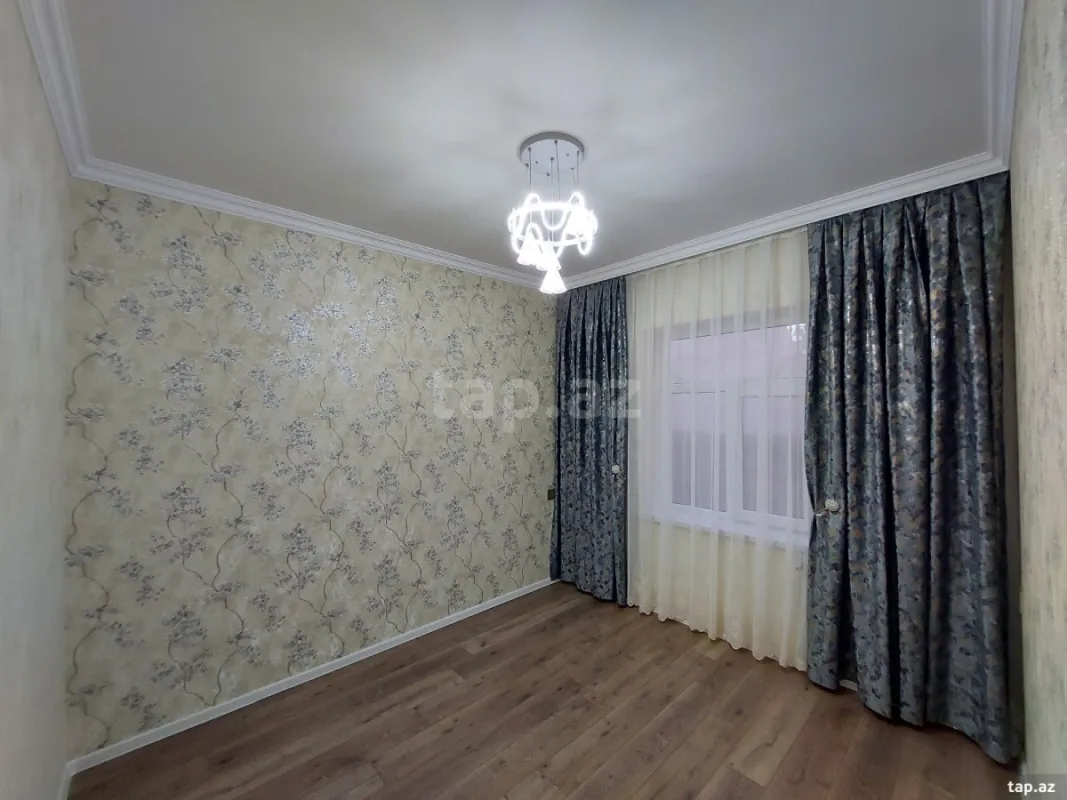 Satılır 4 otaqlı həyət evi