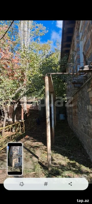 Satılır 6 otaqlı həyət evi