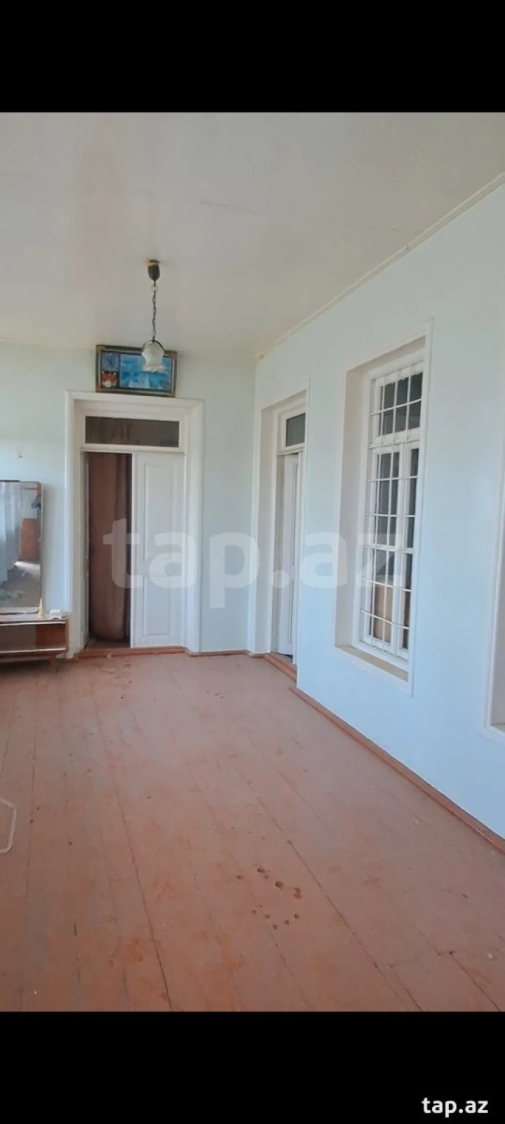 Satılır 6 otaqlı həyət evi