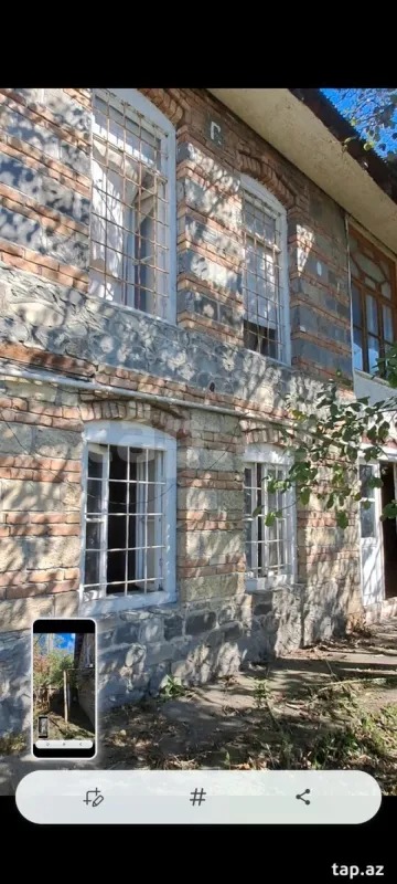 Satılır 6 otaqlı həyət evi