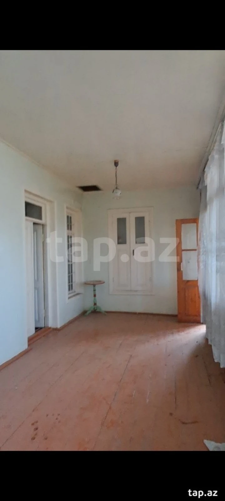 Satılır 6 otaqlı həyət evi