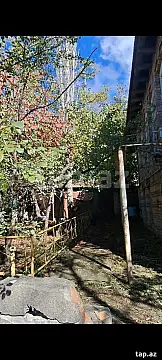 Satılır 6 otaqlı həyət evi