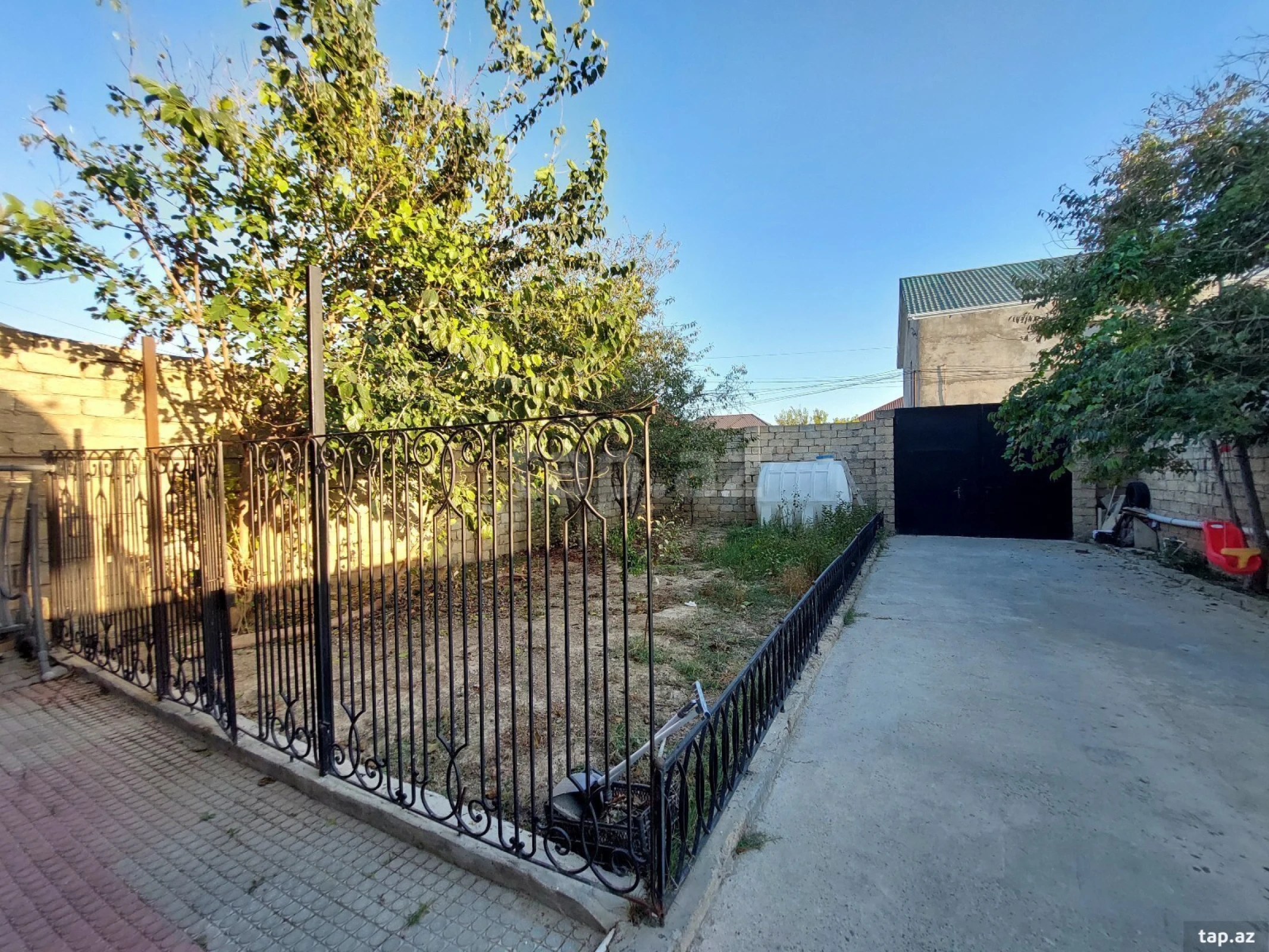 Satılır 3 otaqlı həyət evi