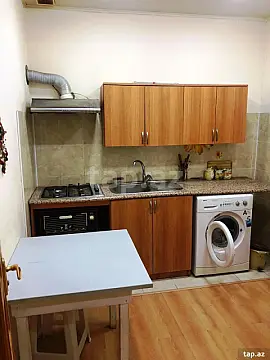 Satılır 2 otaqlı yeni tikili 60 m²