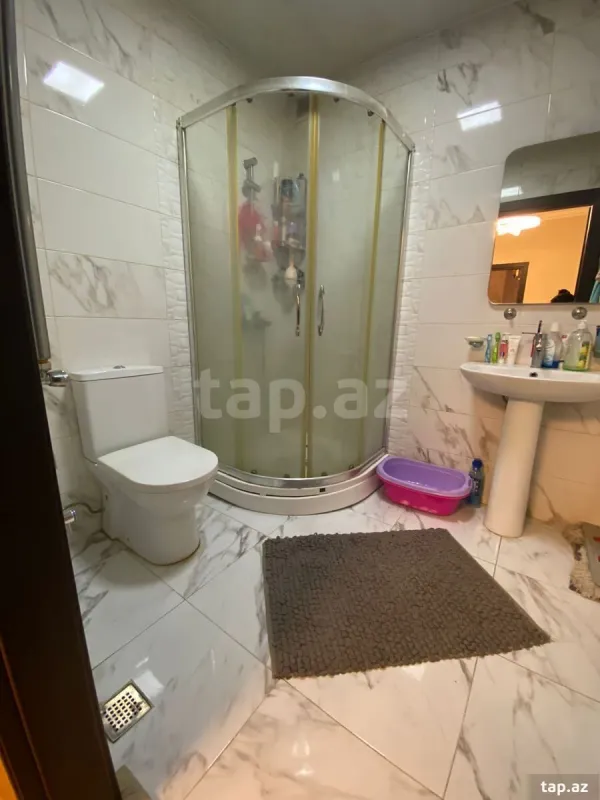 Satılır 2 otaqlı yeni tikili 60 m²