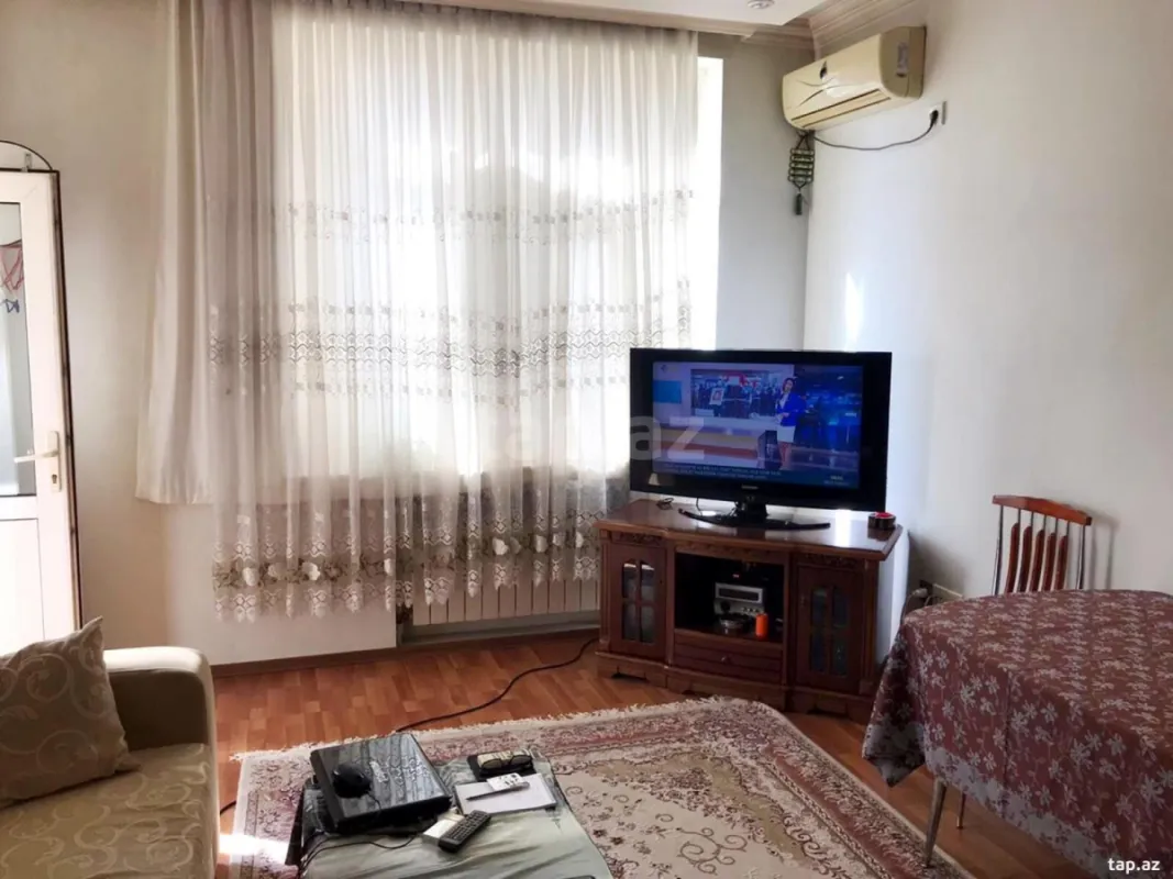 Satılır 2 otaqlı yeni tikili 60 m²