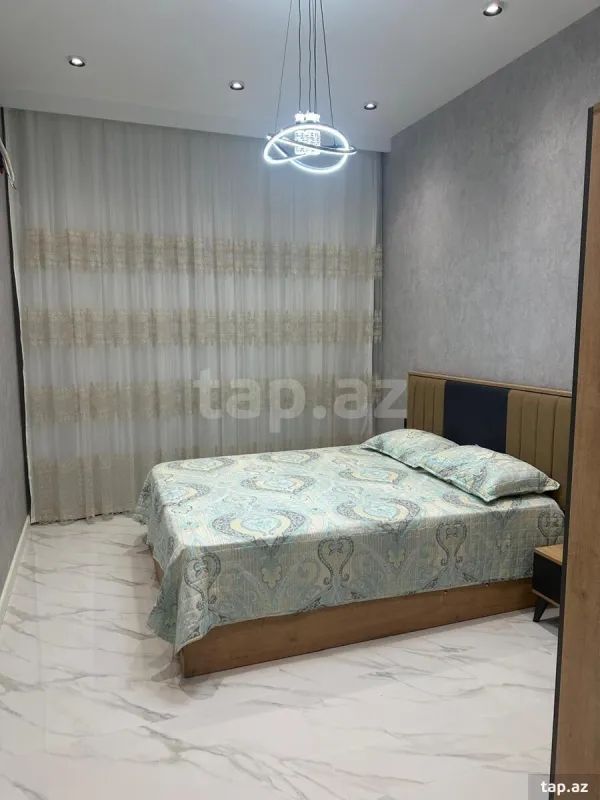 Kirayə verilir 2 otaqlı yeni tikili 60 m²