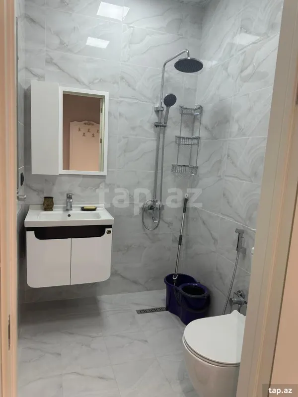 Kirayə verilir 2 otaqlı yeni tikili 60 m²