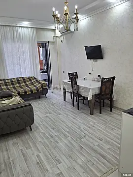 Kirayə verilir 2 otaqlı yeni tikili 71.5 m²