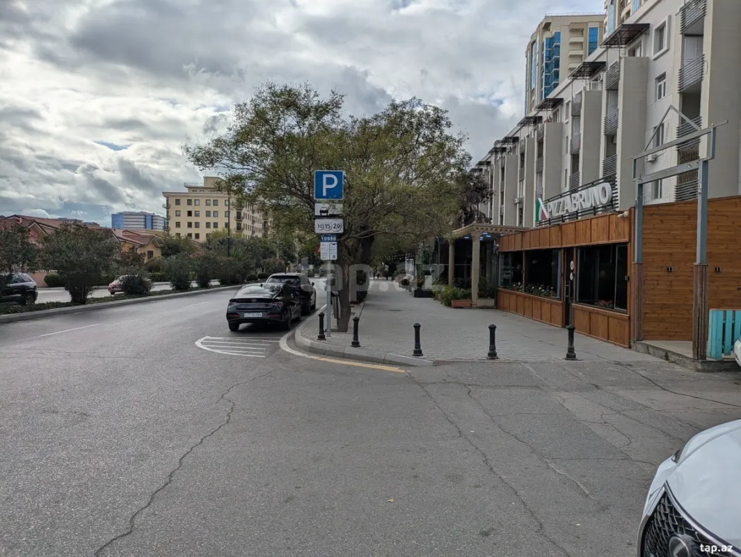 Satılır 3 otaqlı mənzil 77 m²