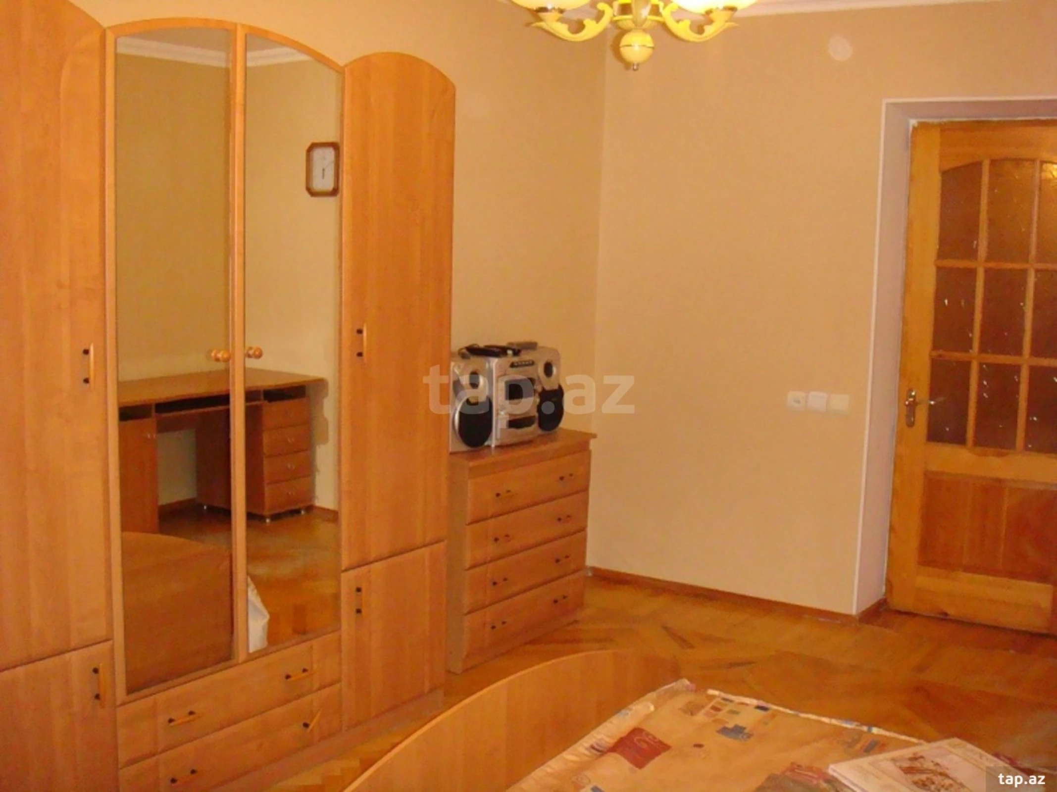 Satılır 3 otaqlı mənzil 77 m²