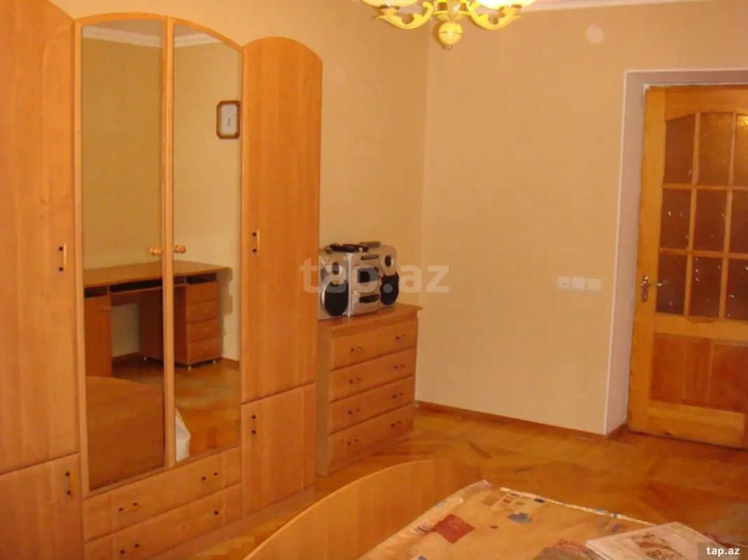 Satılır 3 otaqlı mənzil 77 m²