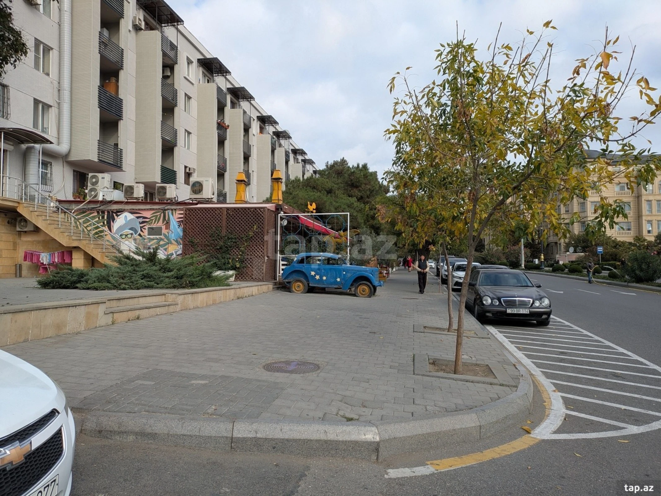 Satılır 3 otaqlı mənzil 77 m²