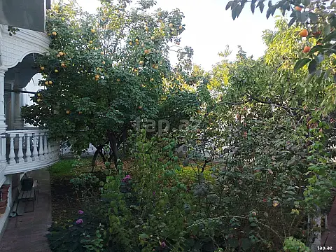 Satılır 4 otaqlı həyət evi
