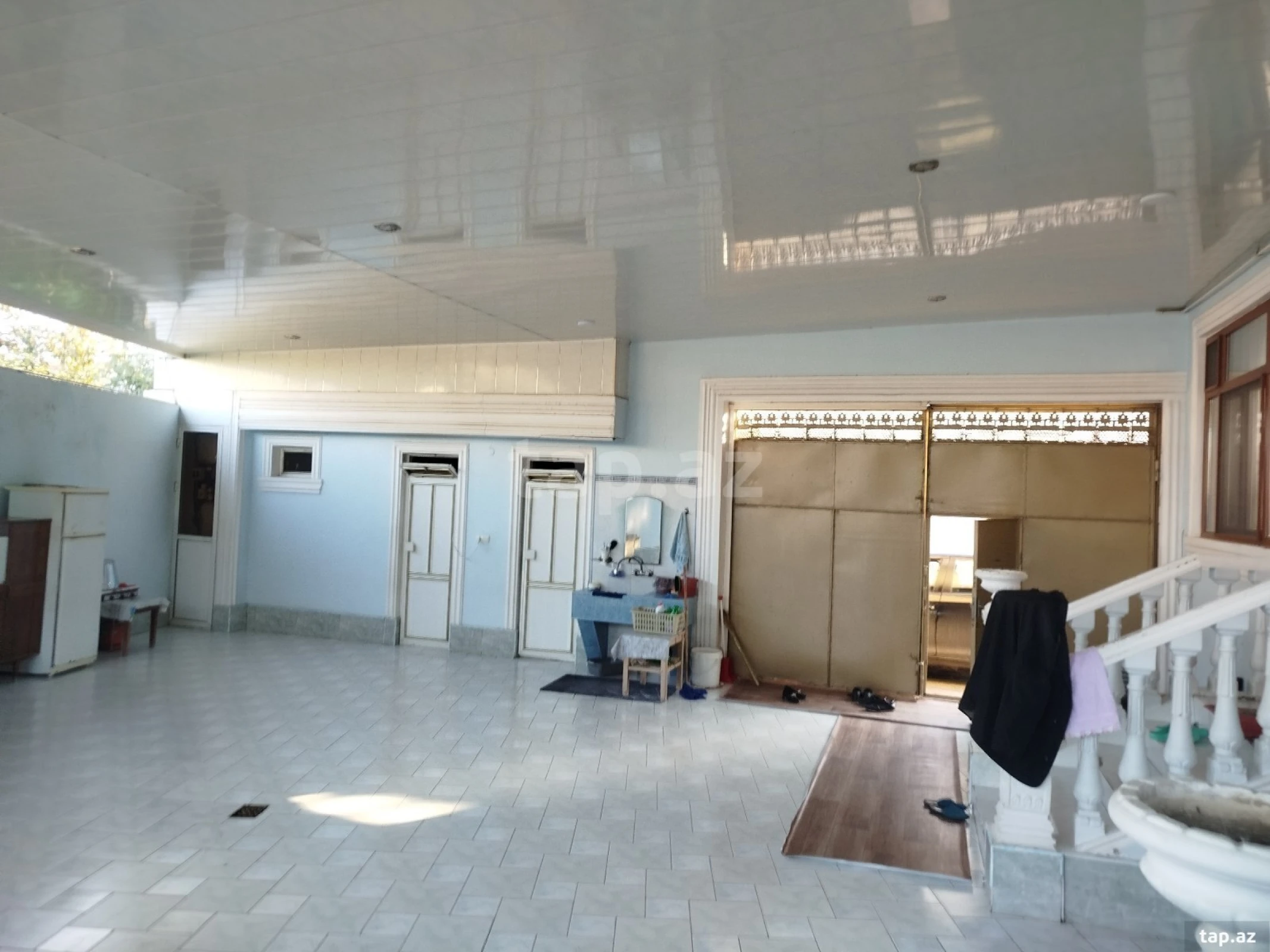 Satılır 4 otaqlı həyət evi