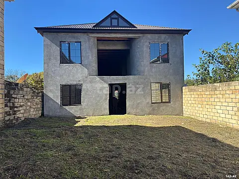 Satılır 7 otaqlı həyət evi — Zaqatala 7 otaq 125.00 m²