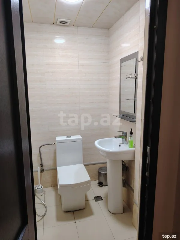 Satılır 3 otaqlı yeni tikili 93 m²