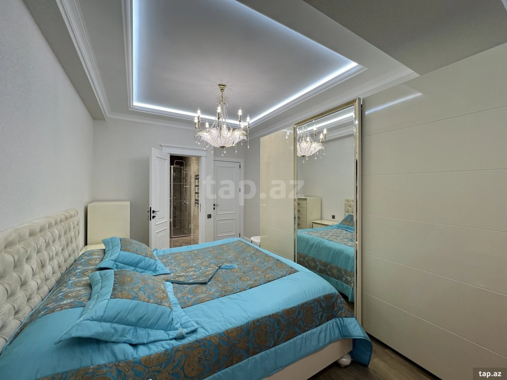 Satılır 4 otaqlı yeni tikili 144 m²
