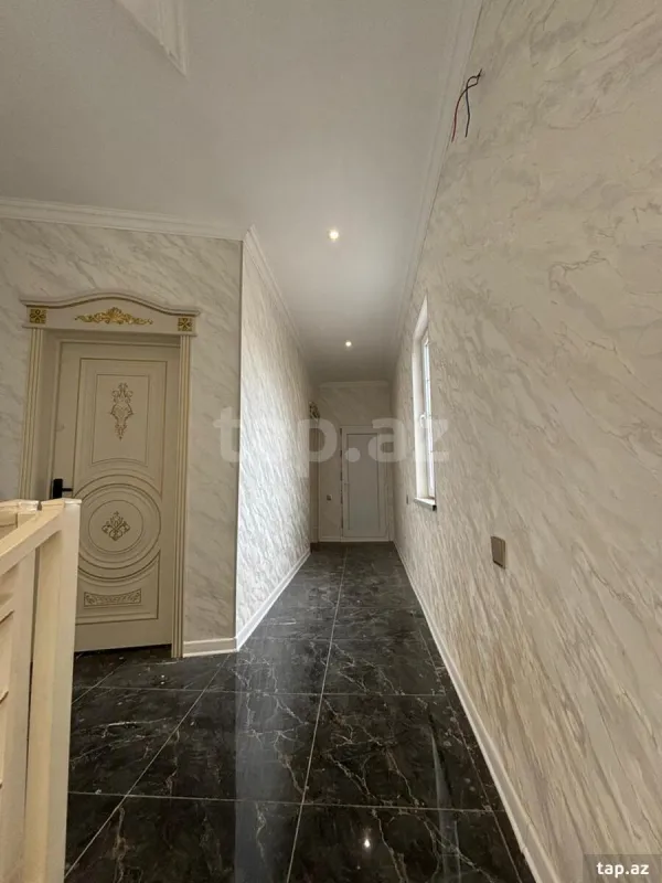 Satılır 5 otaqlı həyət evi