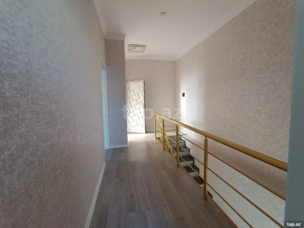 Satılır 5 otaqlı həyət evi