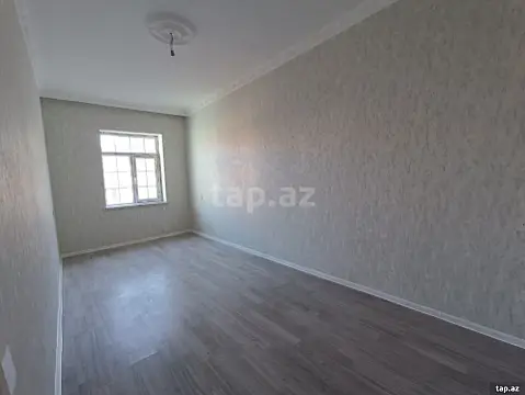 Satılır 5 otaqlı həyət evi