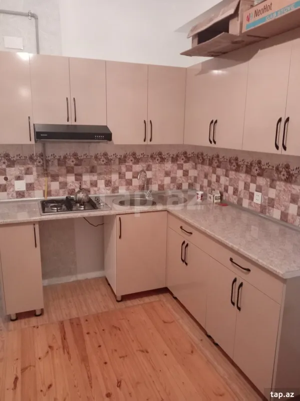 Kirayə verilir 2 otaqlı yeni tikili 75 m²