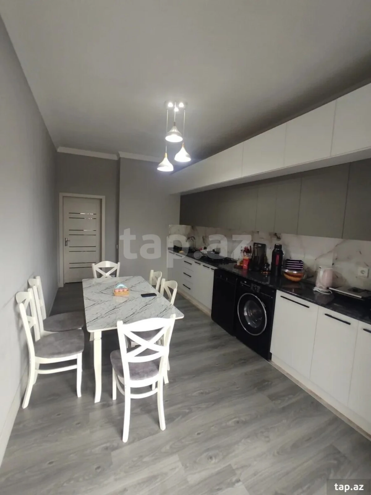 Satılır 2 otaqlı yeni tikili 90.4 m²