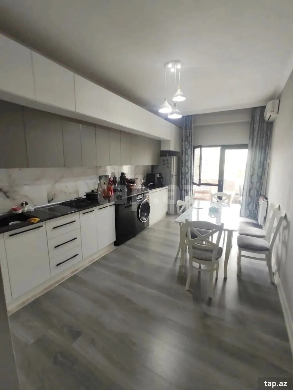 Satılır 2 otaqlı yeni tikili 90.4 m²