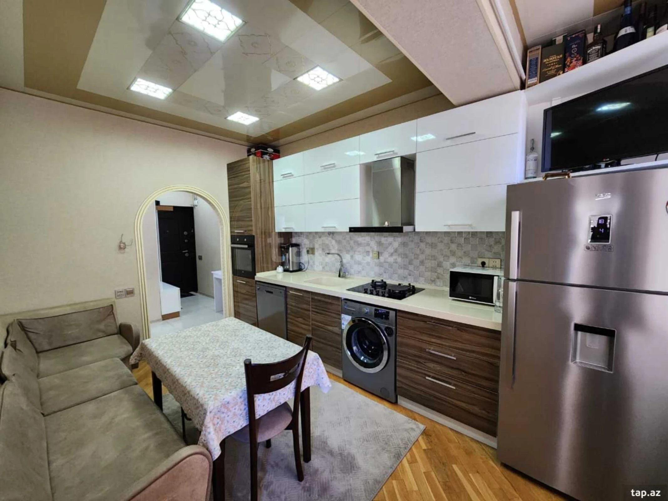 Satılır 3 otaqlı yeni tikili 60 m²