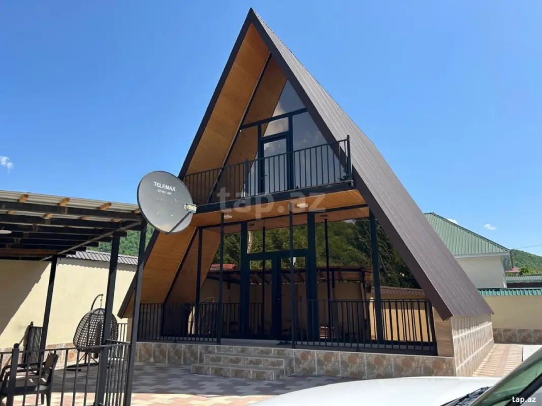 Satılır 4 otaqlı həyət evi 200 m²