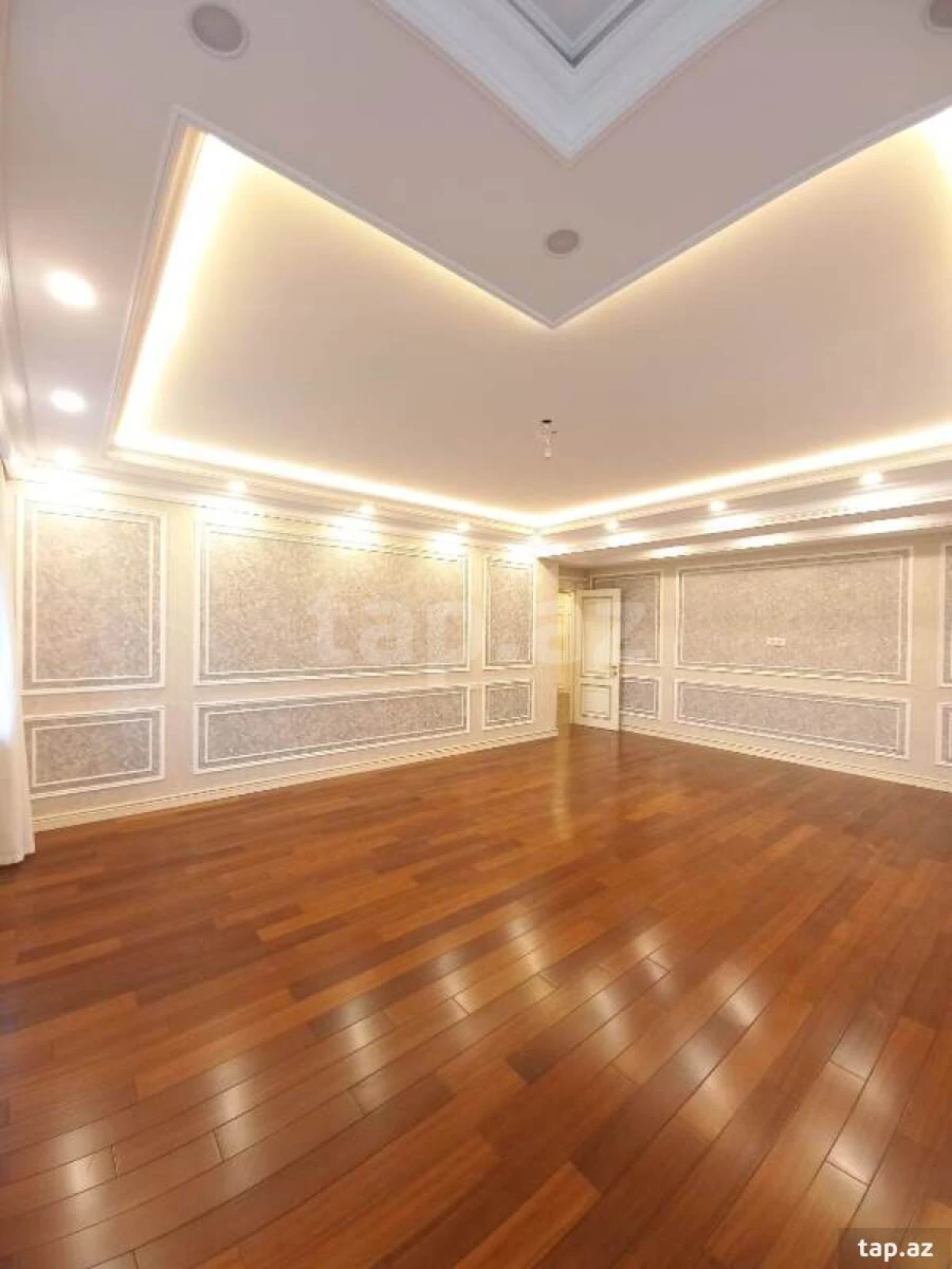 Satılır 4 otaqlı yeni tikili 248 m²