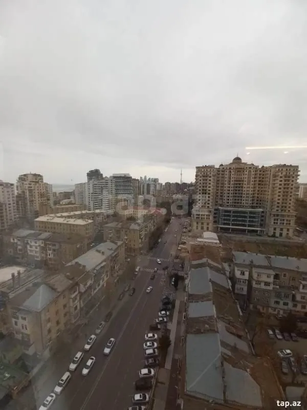 Satılır 4 otaqlı yeni tikili 248 m²