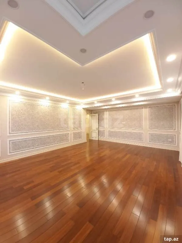 Satılır 4 otaqlı yeni tikili 248 m²