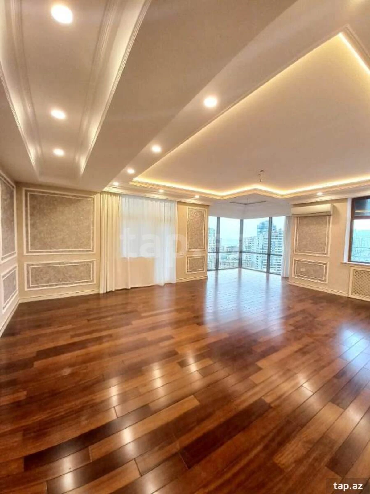 Satılır 4 otaqlı yeni tikili 248 m²