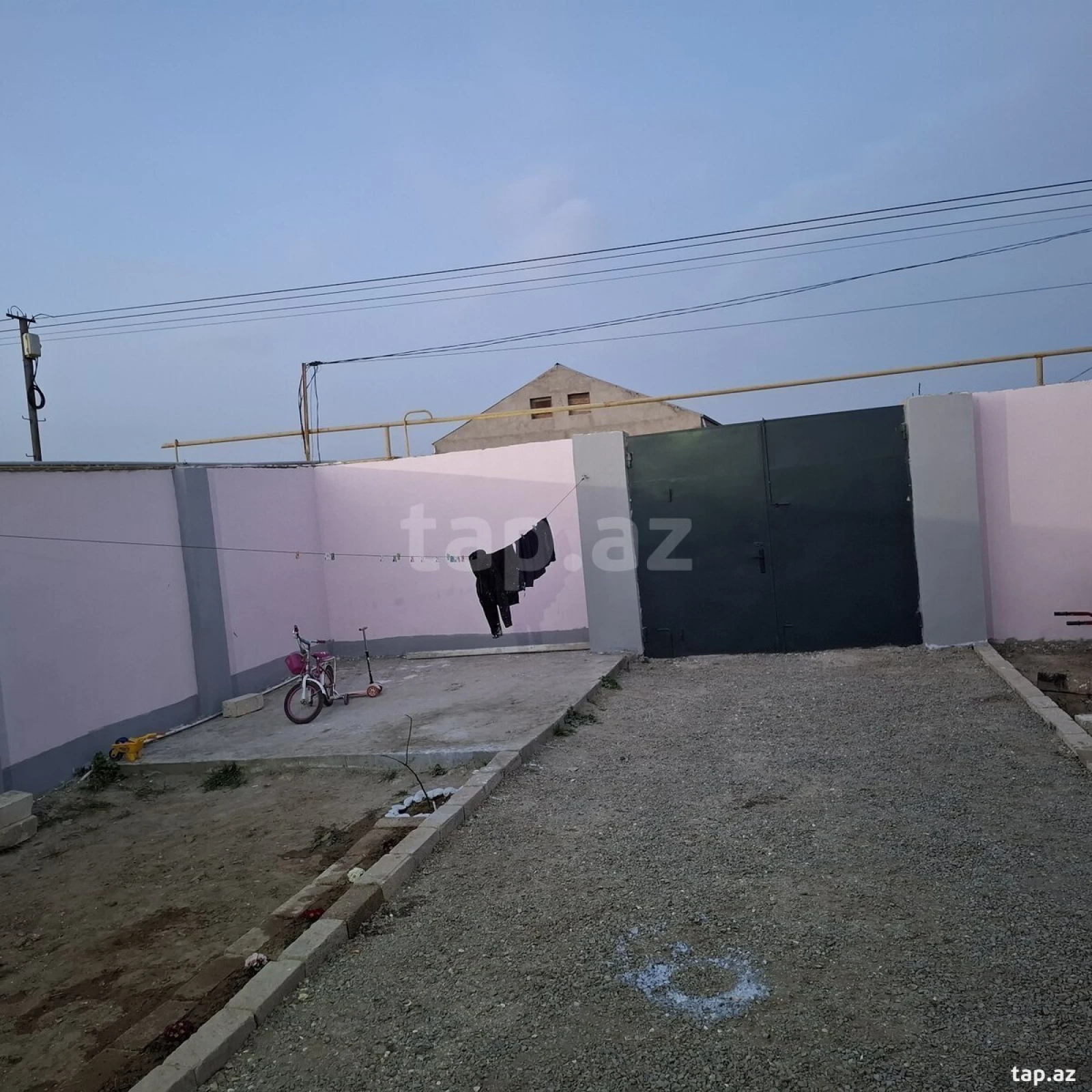 Satılır 3 otaqlı həyət evi 80 m²