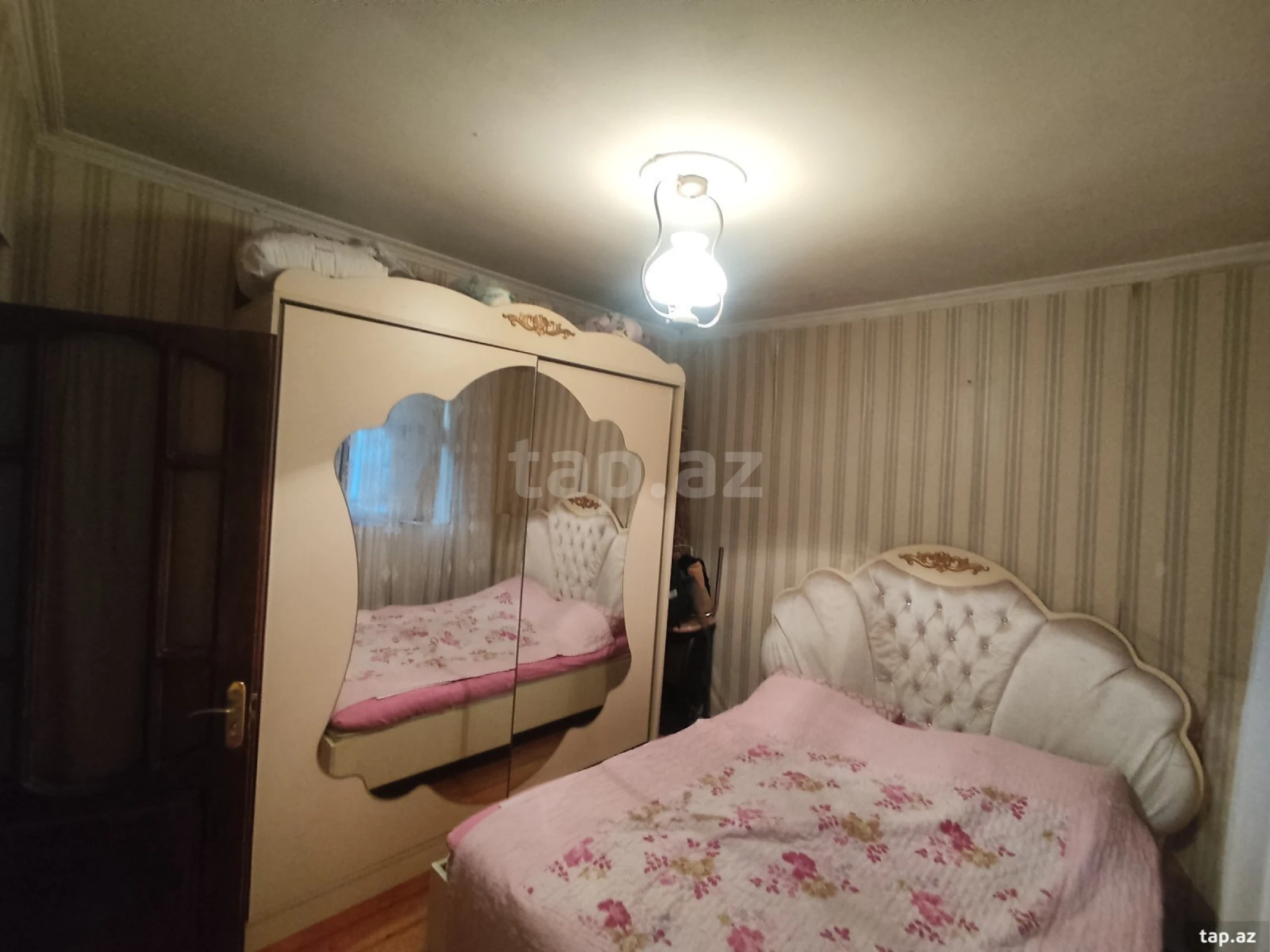 Satılır 3 otaqlı mənzil 50 m²