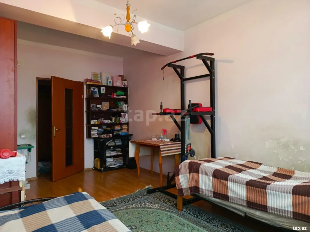 Satılır 3 otaqlı yeni tikili 95.6 m²