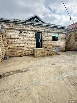 Satılır 3 otaqlı həyət evi