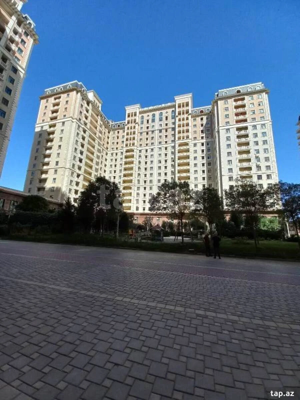 Satılır 1 otaqlı yeni tikili 75 m²