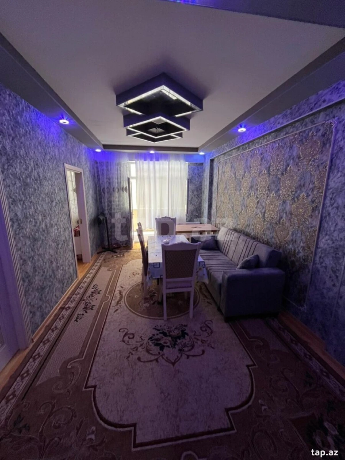 Kirayə verilir 2 otaqlı yeni tikili 65 m²