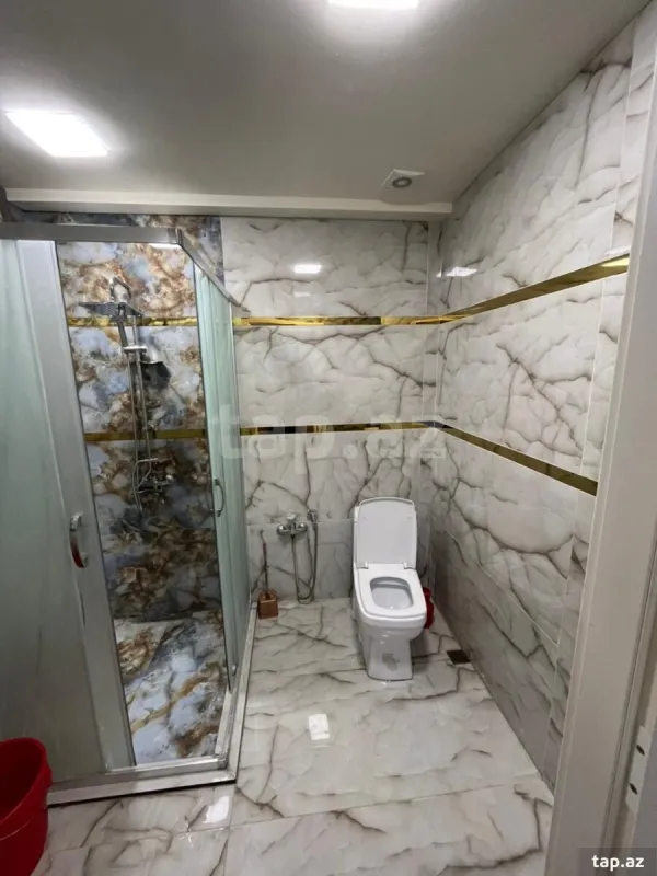 Kirayə verilir 2 otaqlı yeni tikili 65 m²