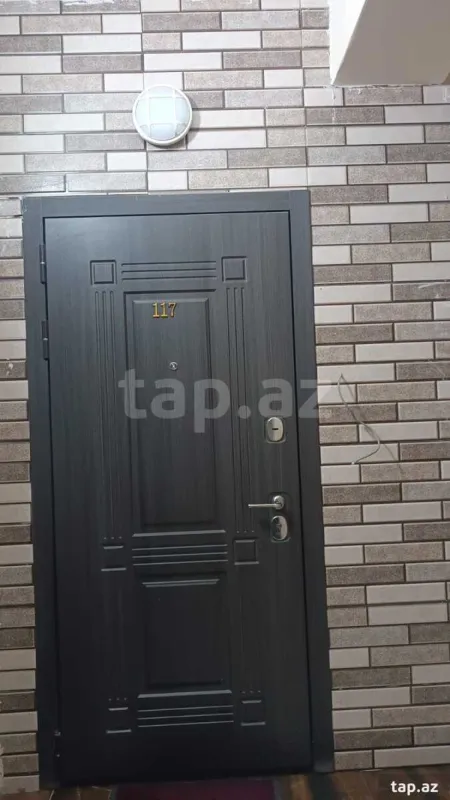 Satılır 3 otaqlı yeni tikili 130 m²